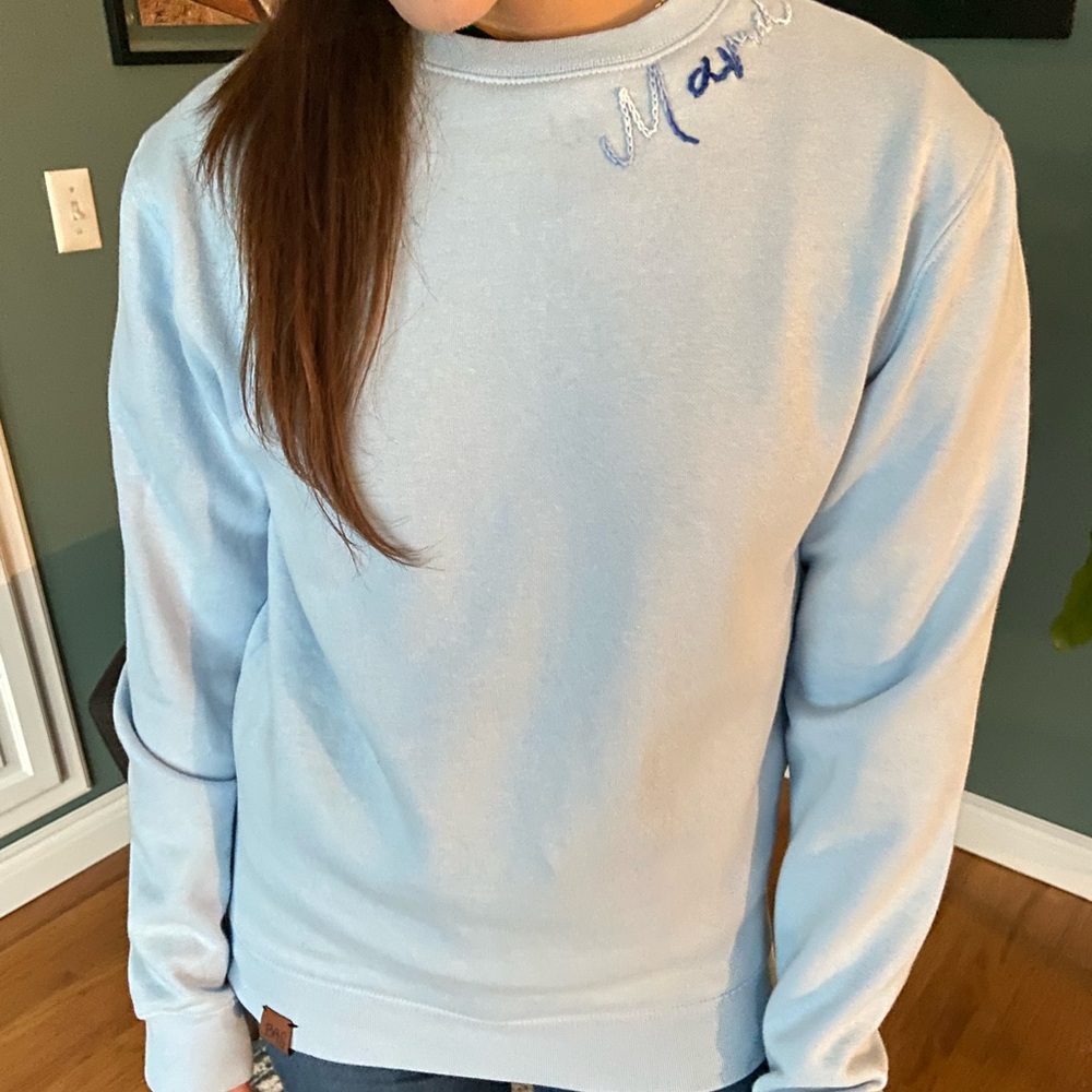 Hand Embroidered "mama" crew